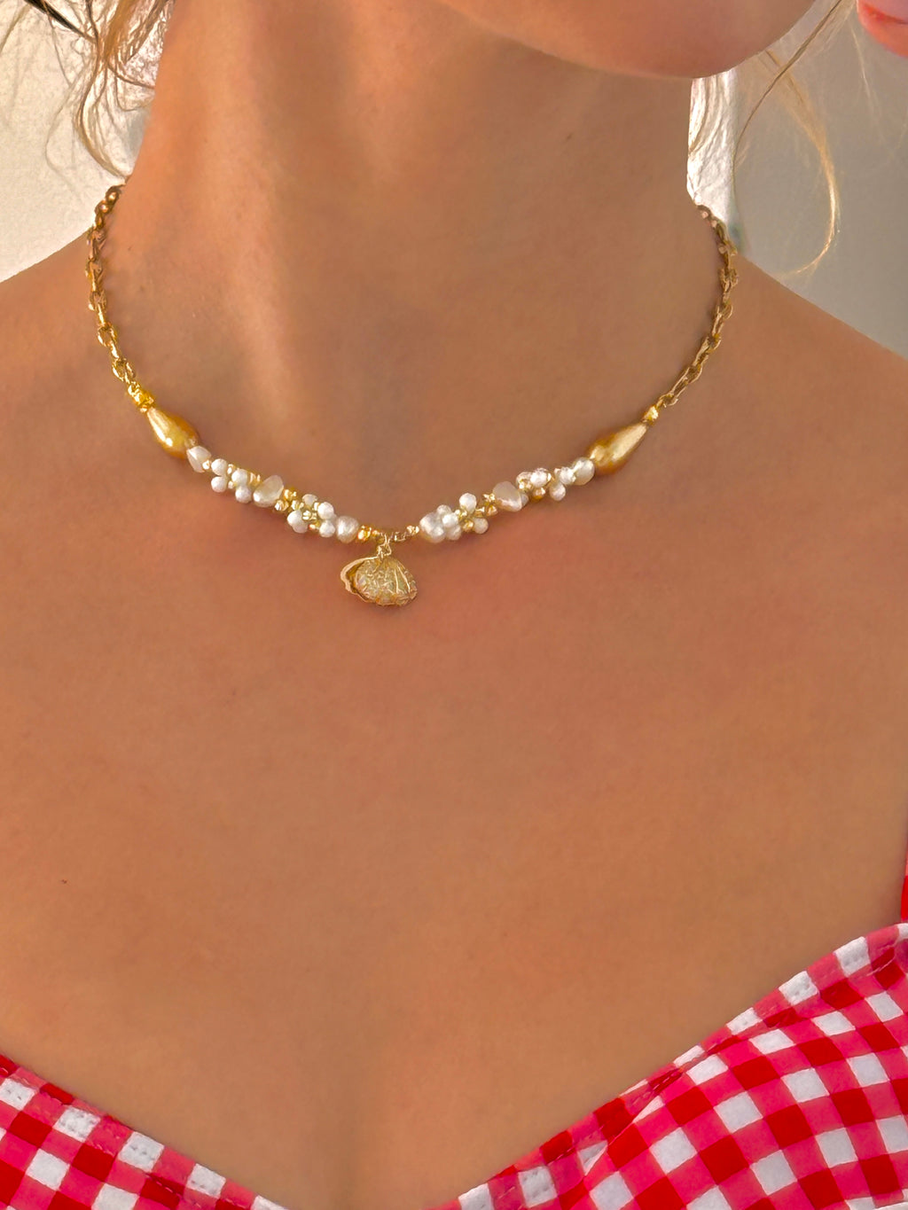 Crystal Pearl Shelly Necklace