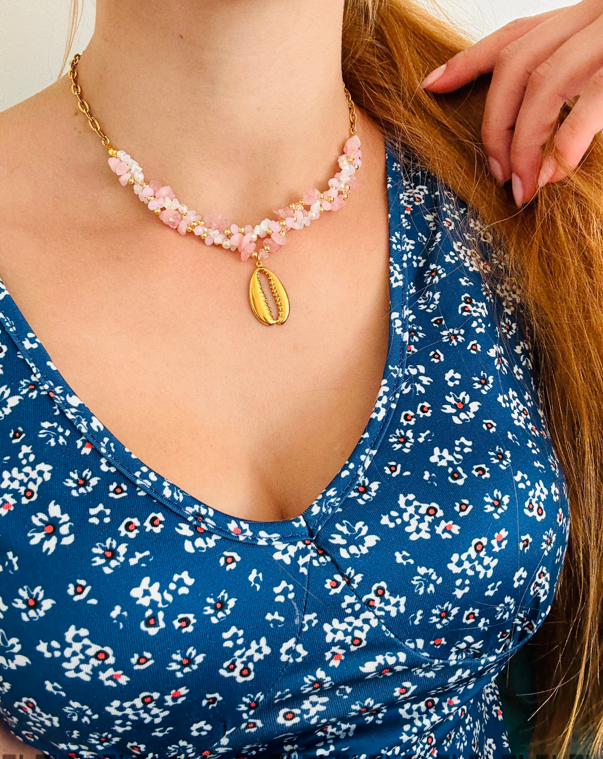 Pink Quartz Shelly Necklace Bracelet Set