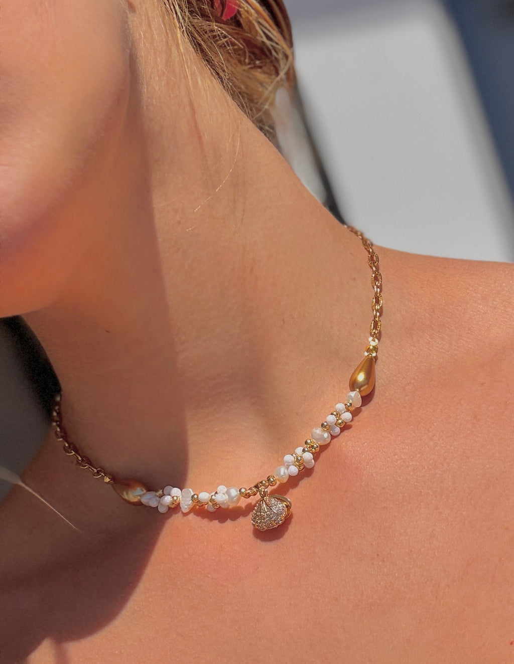 Crystal Pearl Shelly Necklace