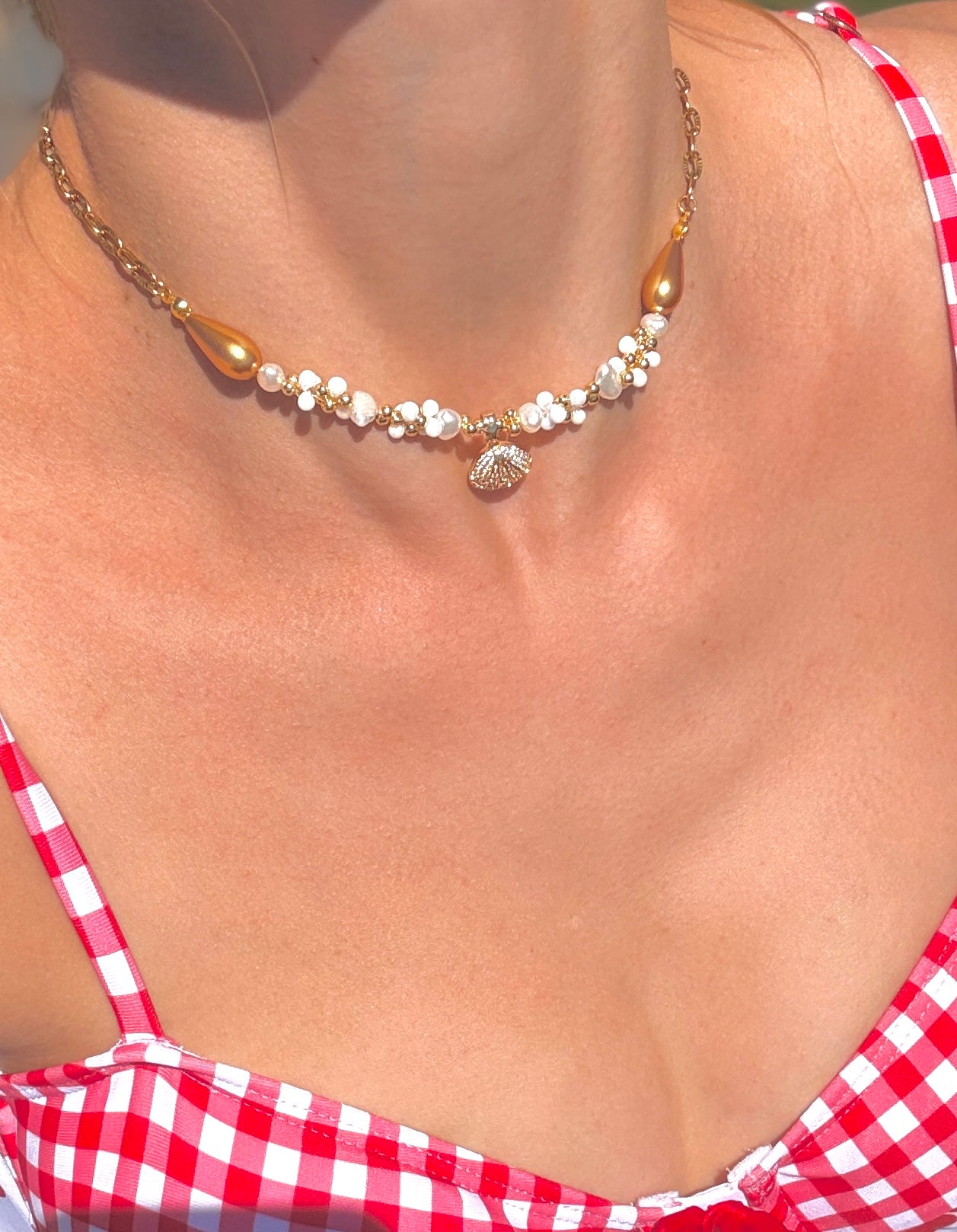 Crystal Pearl Shelly Necklace